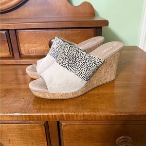 TOMS Women's Monica mule suede Cheetah print Wedges cork slide sandals size 8